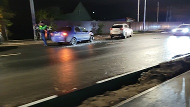 На улице Магистральной в Рязани произошла серьёзная авария  - 62ИНФО На улице Магистральной в Рязани произошла серьёзная авария