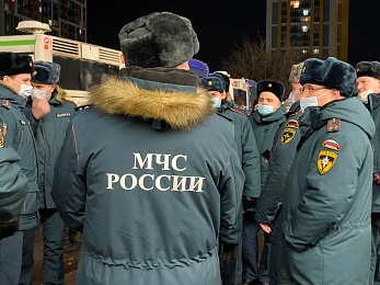 У вокзала Рязань-2 автобусы ждут эвакуированных из ДНР и ЛНР - 62ИНФО У вокзала Рязань-2 автобусы ждут эвакуированных из ДНР и ЛНР