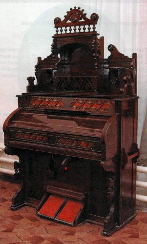 Пианино из состоятельной рязанской семьи, XIX век.