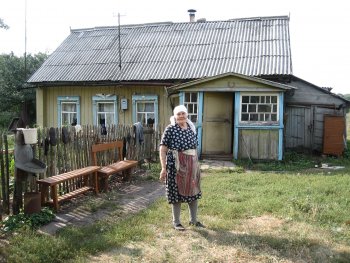 Жилые дома в селе Смолеевка Ряжского района. 2007 год. Фото Т.В.Шустовой.