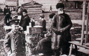 Торг на Сенной площади. Фотография 1904 года.