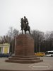 Памятник князю Олегу на Соборной площади 