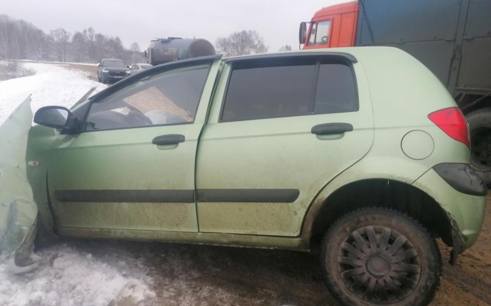 Опубликованы кадры с места смертельной аварии с фурой в Рязанской области - 62ИНФО Опубликованы кадры с места смертельной аварии с фурой в Рязанской области - 62ИНФО