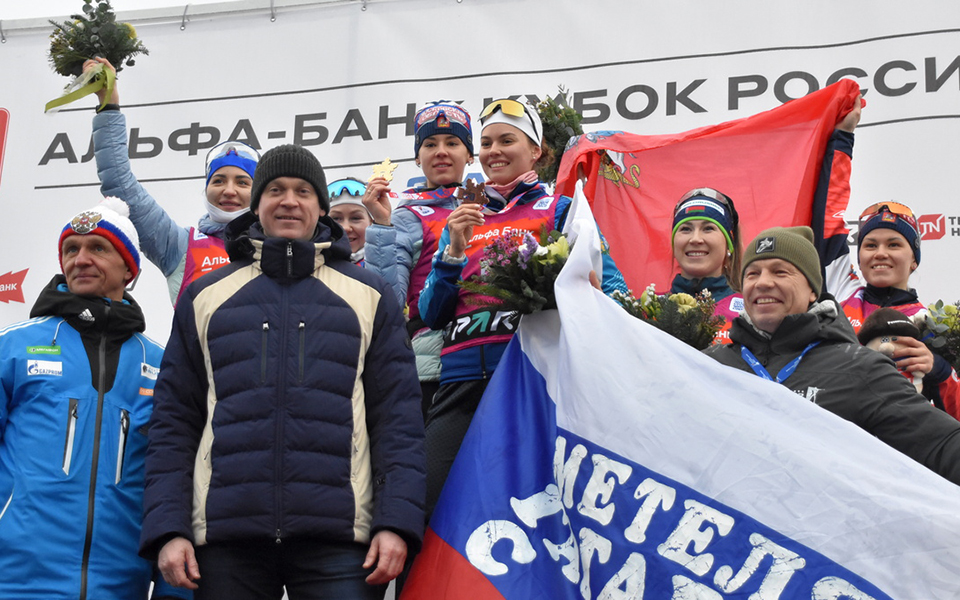 Губернатор Малков наградил победителей и призёров Кубка России по биатлону в Рязани - 62ИНФО Губернатор Малков наградил победителей и призёров Кубка России по биатлону в Рязани - 62ИНФО