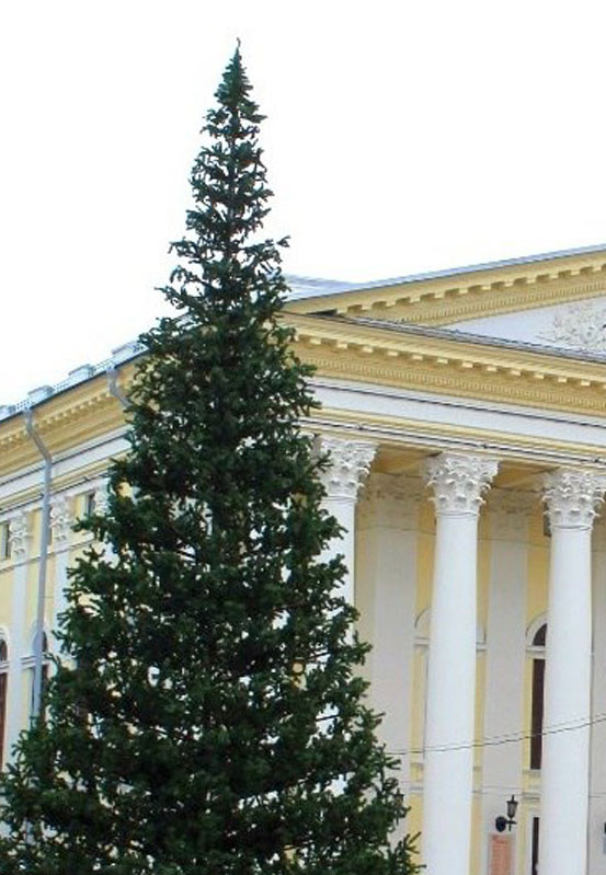 Театральная площадь
