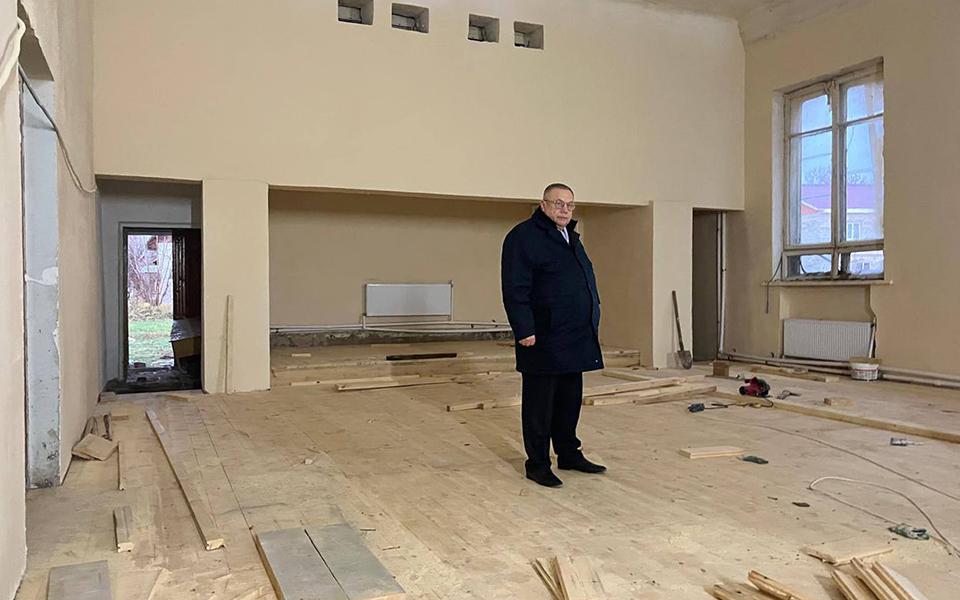 Глава Касимовского округа проинспектировал благоустройство и новые объекты - 62ИНФО Глава Касимовского округа проинспектировал благоустройство и новые объекты - 62ИНФО
