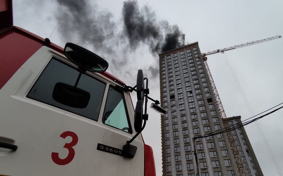 В МЧС рассказали подробности пожара в рязанской высотке - 62ИНФО В МЧС рассказали подробности пожара в рязанской высотке - 62ИНФО