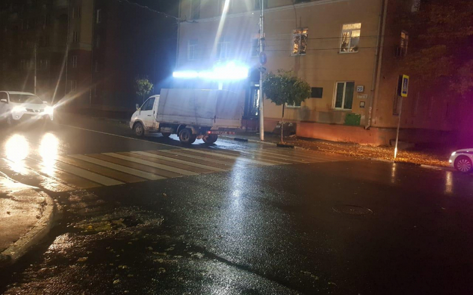 В центре Рязани водитель «ГАЗели» сбил пешехода - 62ИНФО В центре Рязани водитель «ГАЗели» сбил пешехода - 62ИНФО