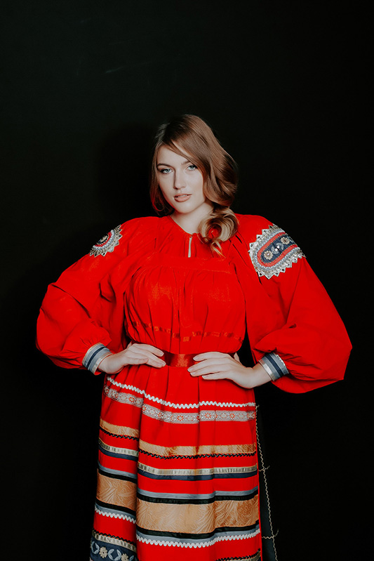 Алёна Лаврова