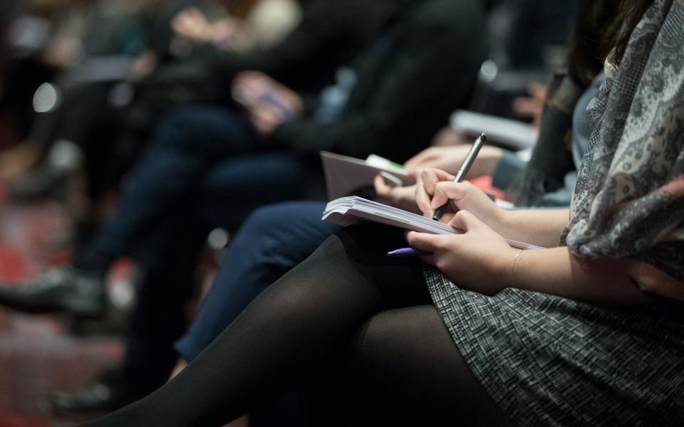 Рязанцев пригласили на бесплатный онлайн-тренинг по открытию бизнеса - 62ИНФО Рязанцев пригласили на бесплатный онлайн-тренинг по открытию бизнеса - 62ИНФО