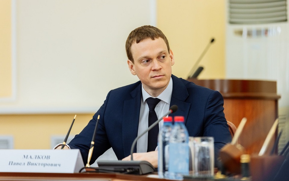 "Это издевательство": Павел Малков пригрозил увольнениями за отписки на жалобы - 62ИНФО "Это издевательство": Павел Малков пригрозил увольнениями за отписки на жалобы - 62ИНФО
