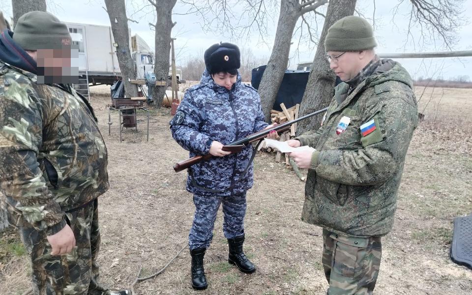 Росгвардия изъяла два оружия у рязанских охотников - 62ИНФО Росгвардия изъяла два оружия у рязанских охотников - 62ИНФО