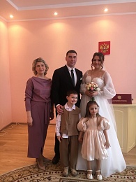 Рязанский ЗАГС показал фото свадеб зимы 2023-2024