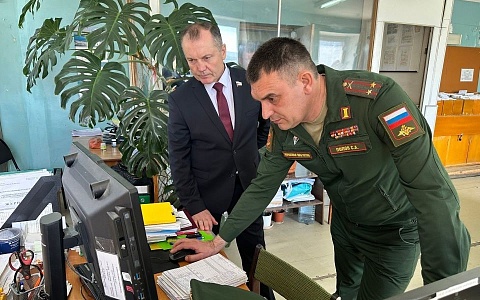 В Рязанской области сенатор Мурог проверил работу военкоматов