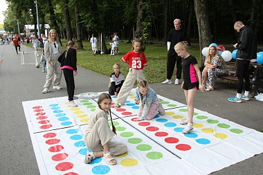 В рязанском Лесопарке отметили День физкультурника