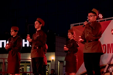 Рязанцы зажгли 7 тысяч свечей в память о погибших в Великой Отечественной войне