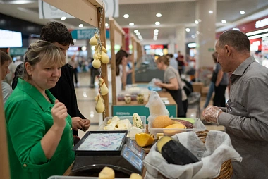 В Рязани «Новые люди» провели дегустацию продуктов от фермеров и местных производителей