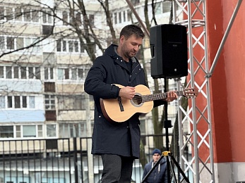 Новая сцена под открытым небом открылась у Дворца молодёжи в Рязани