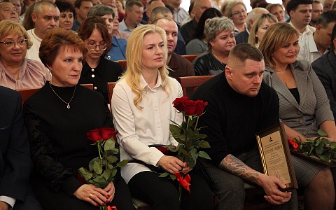 В Рязани сотрудников приборного завода поздравили с годовщиной предприятия