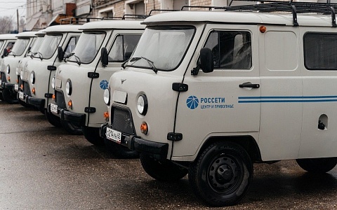 Рязанские энергетики получили 14 УАЗов