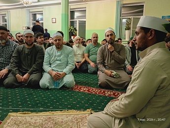 В Рязани богословы из Египта проводят намазы в Рамадан