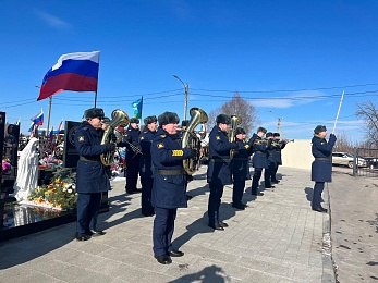На Богородском кладбище Рязани в день 3-летия СВО совершили литию по героям
