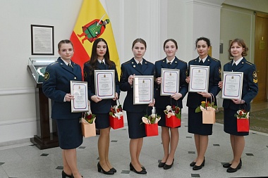 Рязанские курсанты и курсантки получили именные Губернаторские стипендии