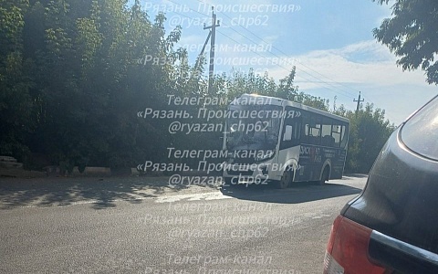 В Рязани произошла авария с автобусом
