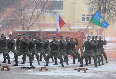 Рязанские курсанты-десантники продолжают 850-километровый лыжный поход в память о Вяземской операции