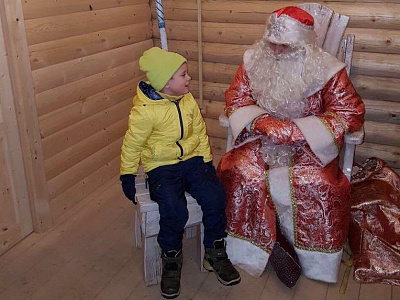 Сын Карабасова попросил у Деда Мороза снега