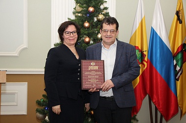 В Рязани назвали лучше всех украшенные магазины и кафе