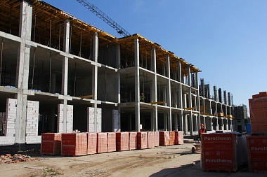 Мэр Рязани Артёмов проинспектировал строительство 2-х школ и детсада