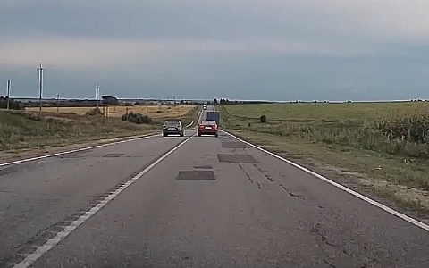 Рязанские автомобилисты возмутились манерой езды гостя из Ярославля