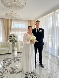 Лето любви: Рязанский ЗАГС показал фотосессии свадеб с июня по август