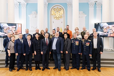 В Рязани открыли выставку «Отец Героя» 