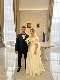 Лето любви: Рязанский ЗАГС показал фотосессии свадеб с июня по август