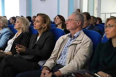 Губернатор Павел Малков на встрече с главврачами призвал к борьбе с бюрократией