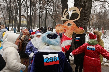 В Рязани забег Дедов Морозов собрал больше ста человек