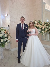 Самые нарядные женихи и невесты: ЗАГС показал фото рязанских свадеб февраля