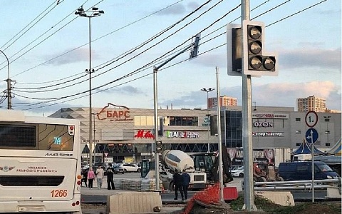 У «Барса» смонтировали новый светофор