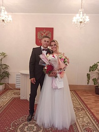 Рязанский ЗАГС опубликовал подборку молодожёнов первой половины июля 2022 года