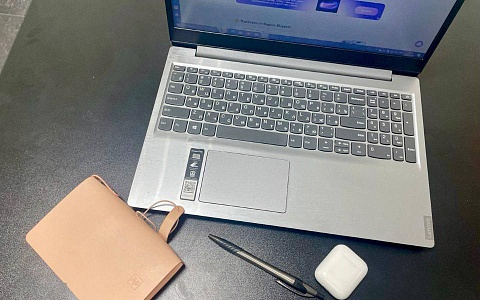 Россиянам рассказали, сколько часов они проработают в январе