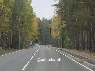На дороге к Сосновому бору нанесли разметку