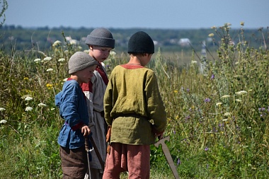 Фестиваль «Поле брани» в Спасском районе переносит гостей в эпоху Древней Руси