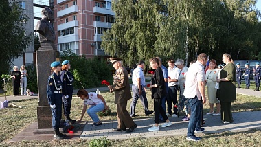 В рязанском Канищеве открыли сквер имени Бирюзова