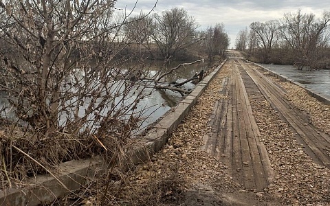 В Кораблинском и Рыбновском районах освободились от воды два моста