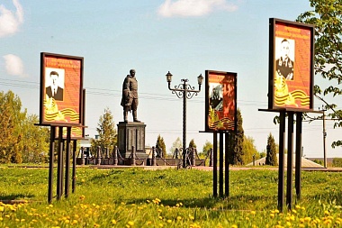 Павел Малков показал, как регион украшают к Дню Победы