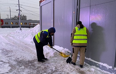 На рязанских железнодорожных вокзалах идёт уборка снега