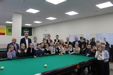 В рязанской гимназии открыли бильярдный класс на 86 спортсменов