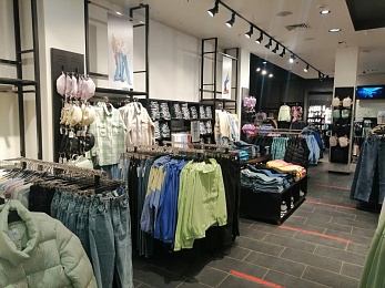 В Рязани бывшие магазины Reserved, Cropp Town, House, Sinsay и Mohito открыты под новыми вывесками